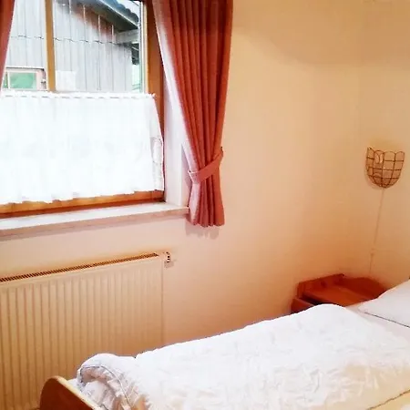 Ferienwohnung-enzian-8-og 公寓 *